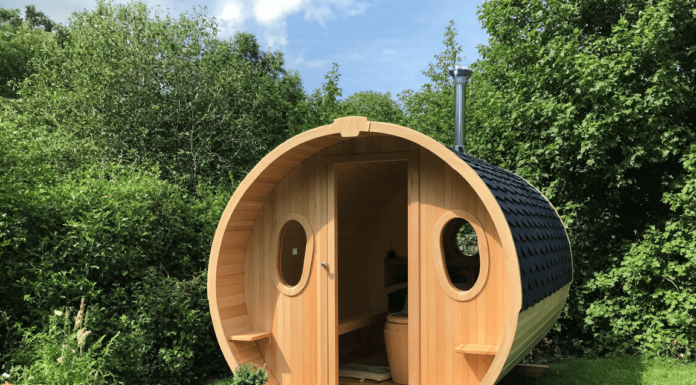 Jaká je vlastně ideální malá venkovní sauna